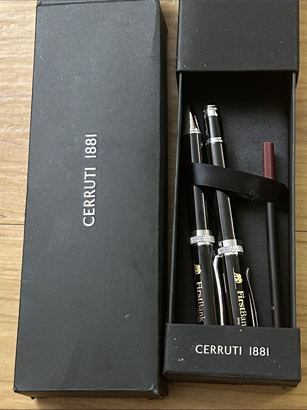 Cerruti 1881 Black Ballpoint and Rollerball Pen Set First Bank new in box